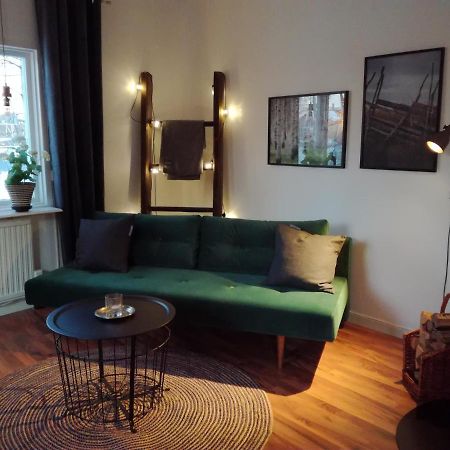 Gardshuset Villa โซเดอร์ฮามน์ ภายนอก รูปภาพ